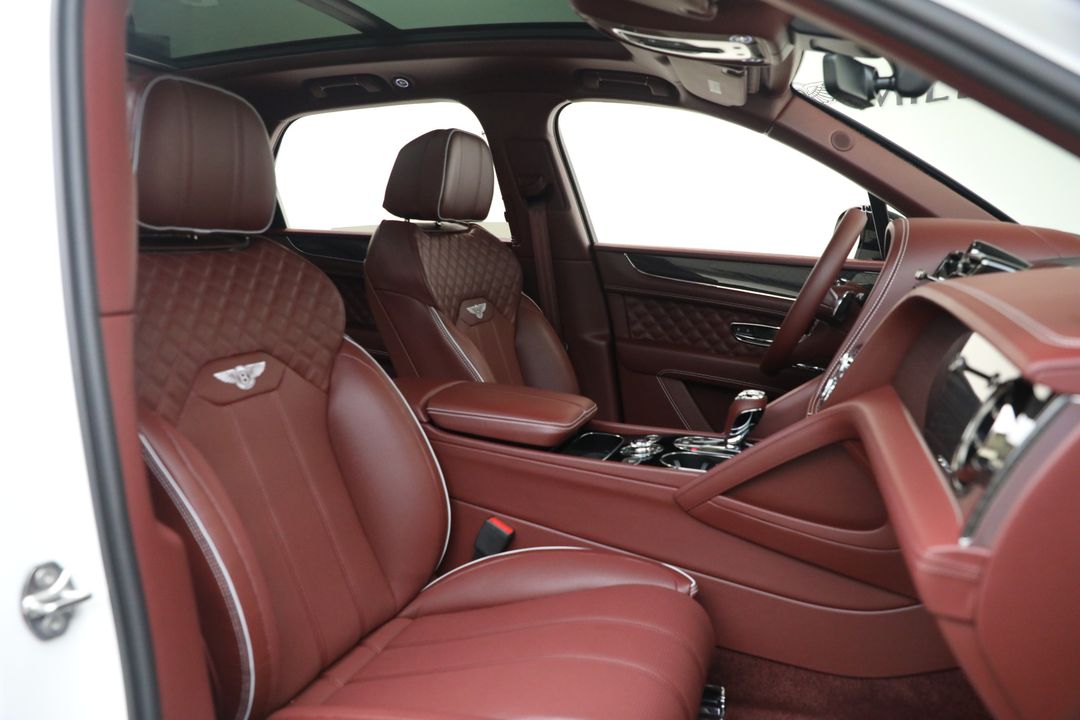 2025 Bentley Bentayga