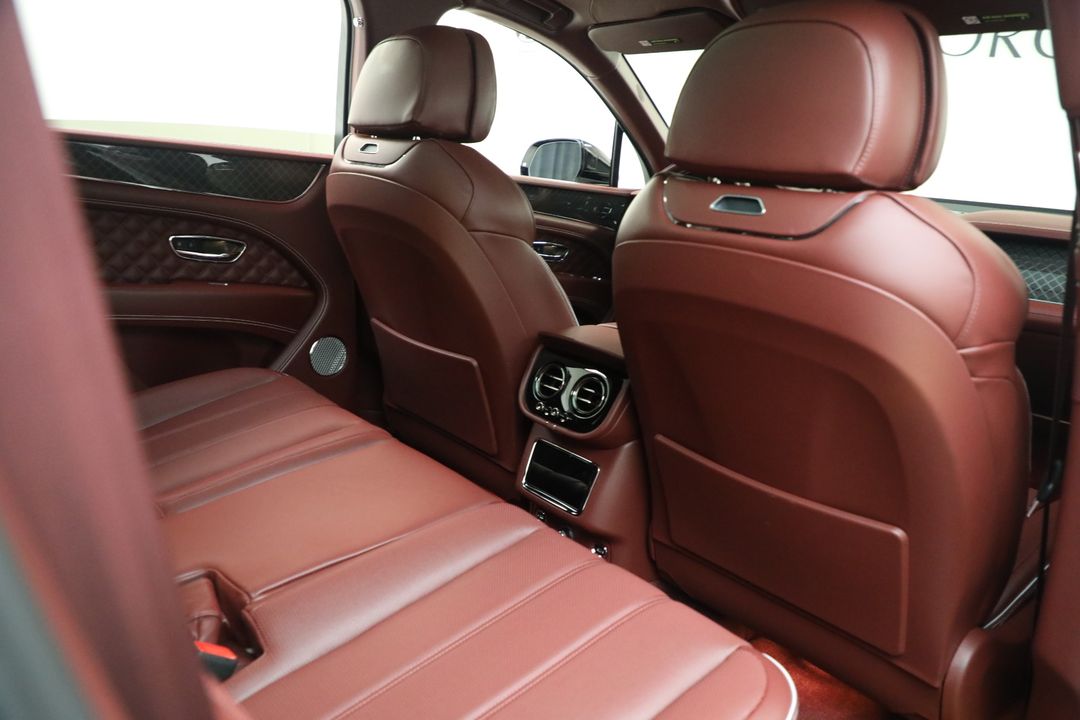 2025 Bentley Bentayga