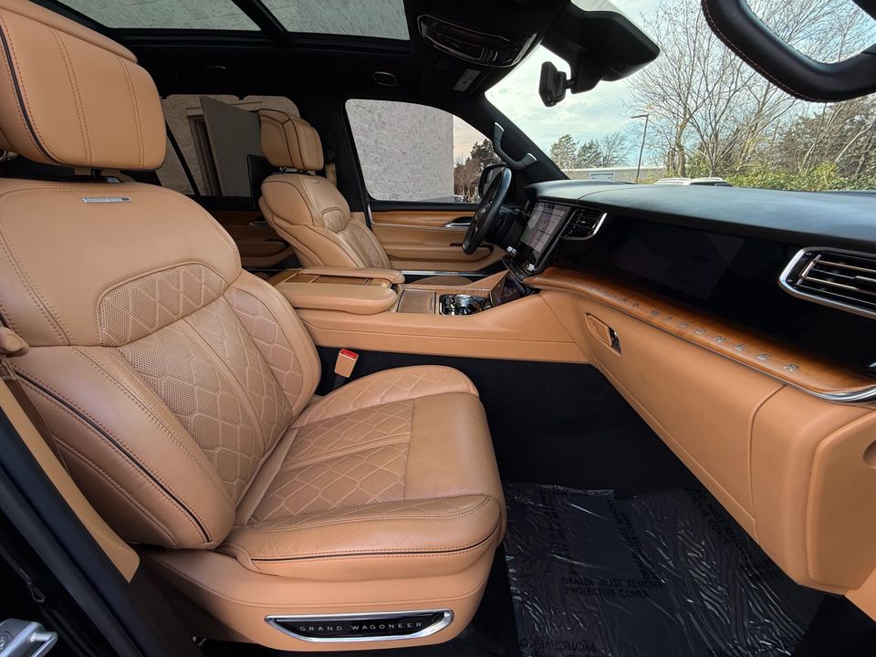 2022 Jeep Grand Wagoneer