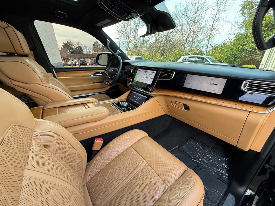 2022 Jeep Grand Wagoneer