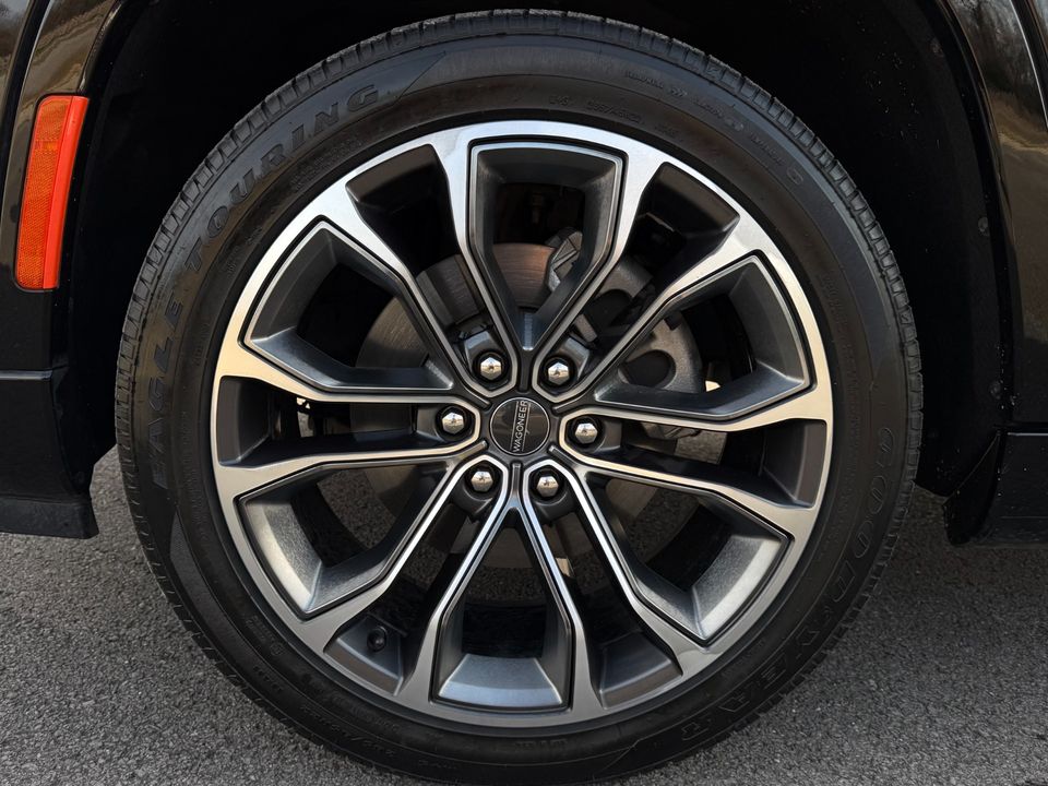 2022 Jeep Grand Wagoneer