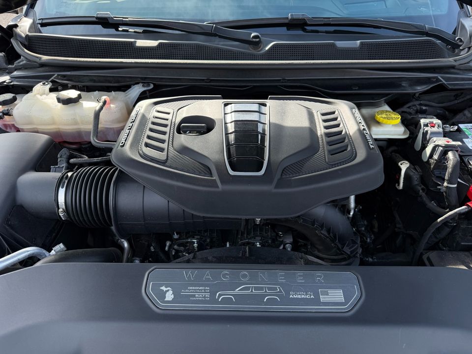 2022 Jeep Grand Wagoneer