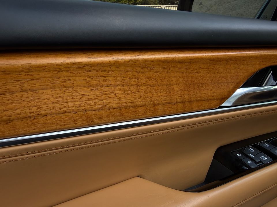 2022 Jeep Grand Wagoneer