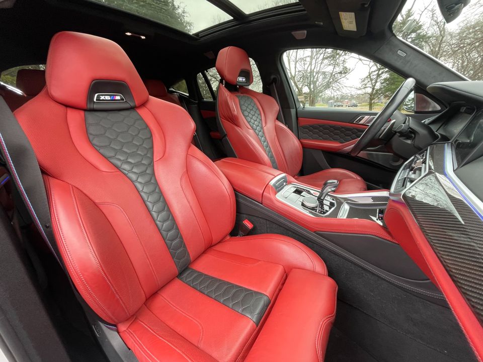 2023 BMW X6 M
