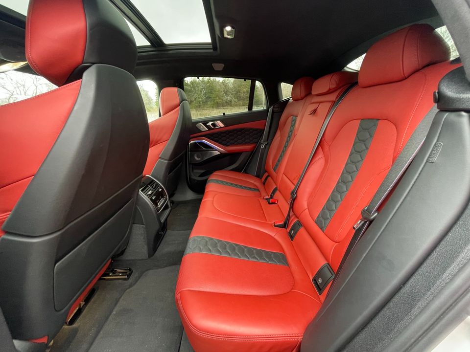2023 BMW X6 M