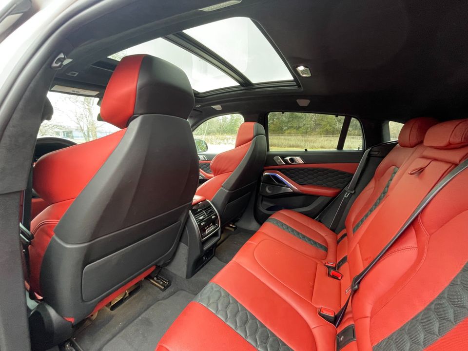 2023 BMW X6 M