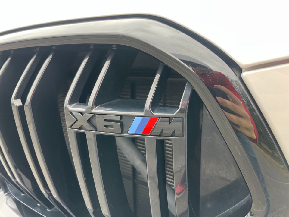 2023 BMW X6 M