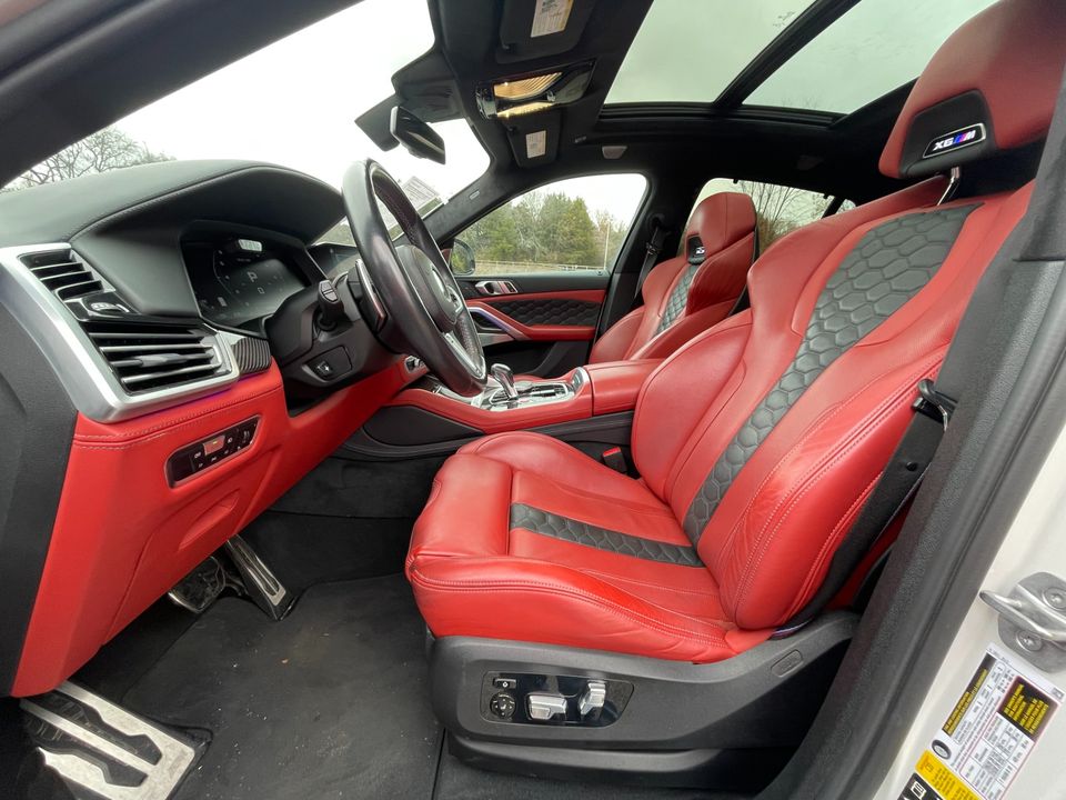 2023 BMW X6 M