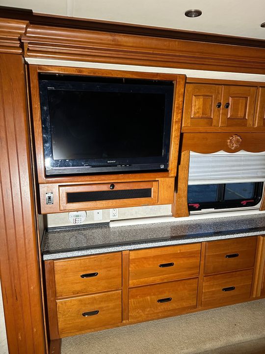 2006 Tiffin Zephyr