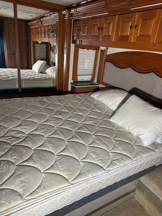 2006 Tiffin Zephyr