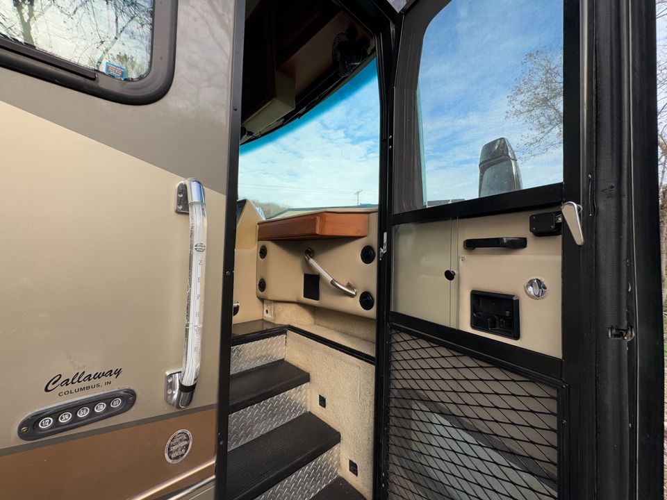 2006 Tiffin Zephyr