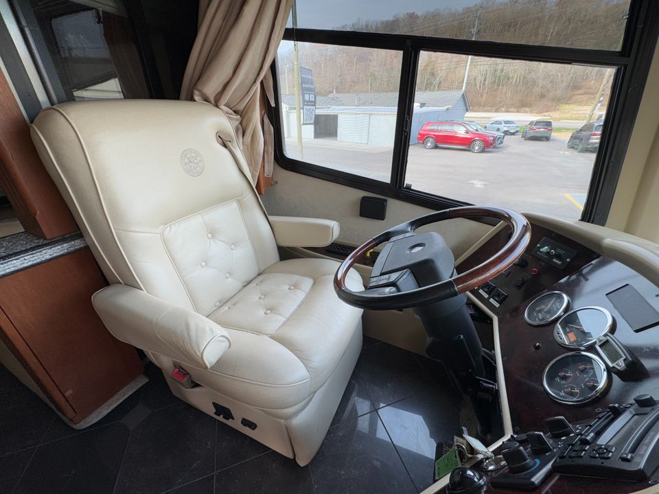 2006 Tiffin Zephyr
