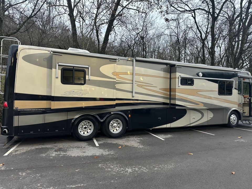 2006 Tiffin Zephyr