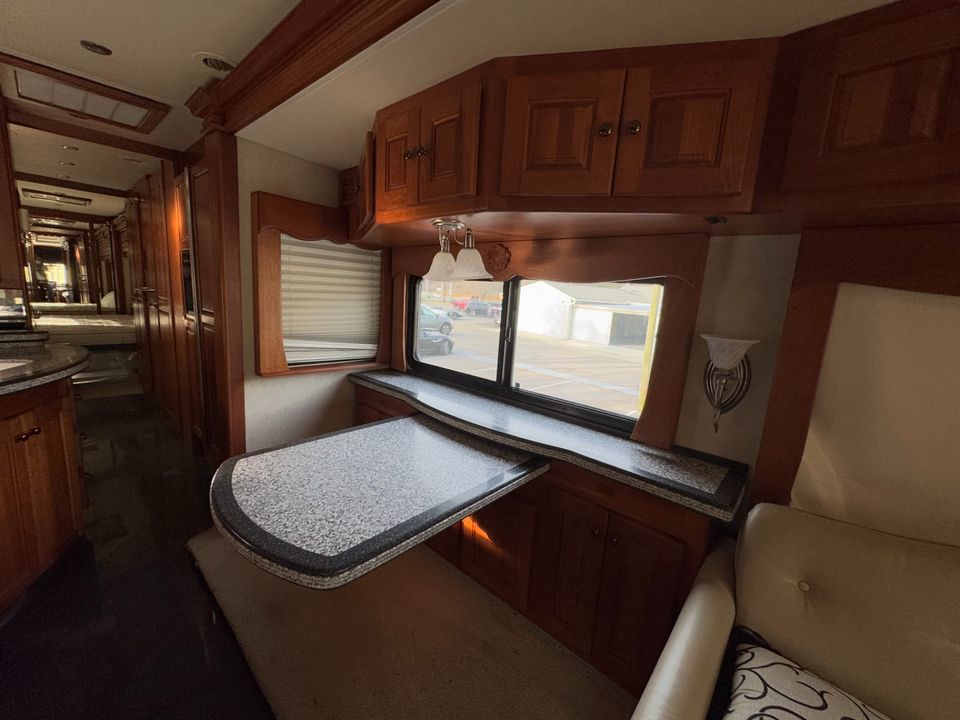 2006 Tiffin Zephyr