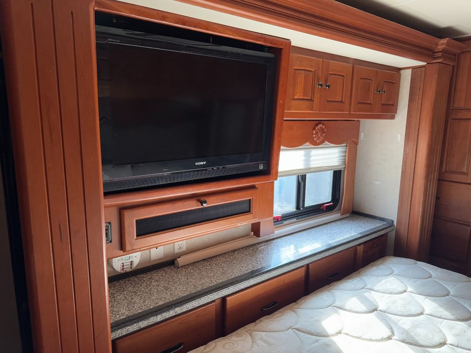 2006 Tiffin Zephyr