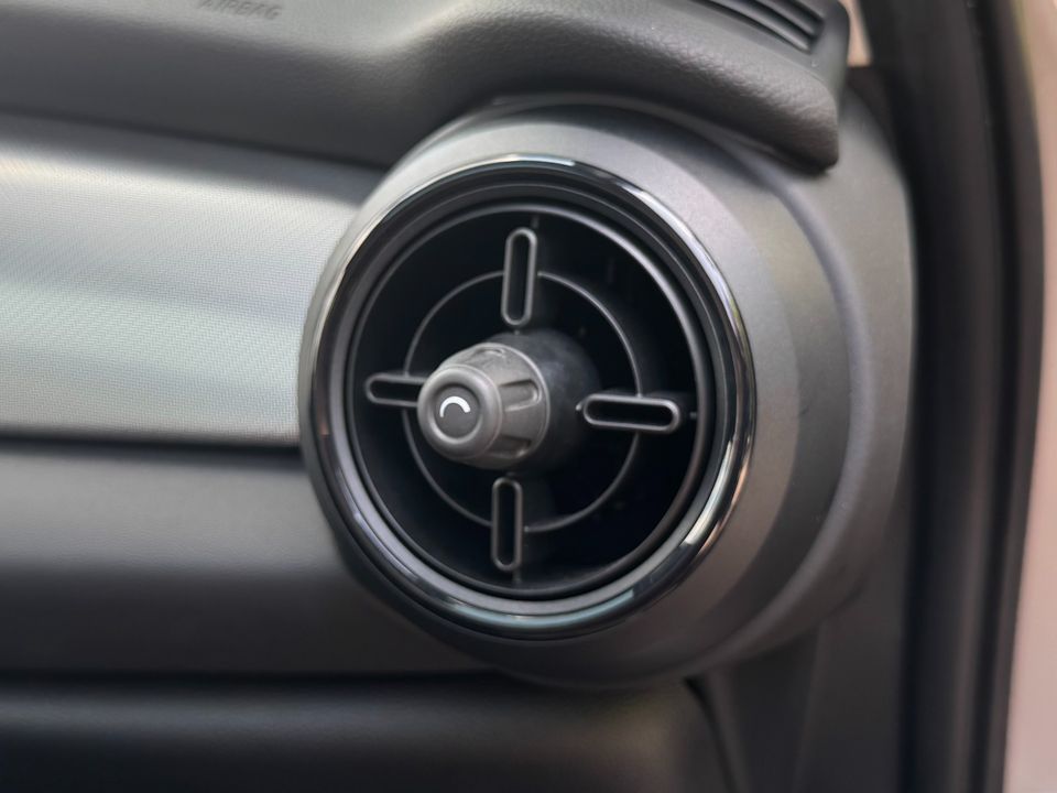 2022 MINI Cooper