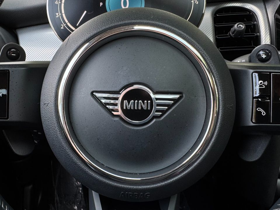 2022 MINI Cooper