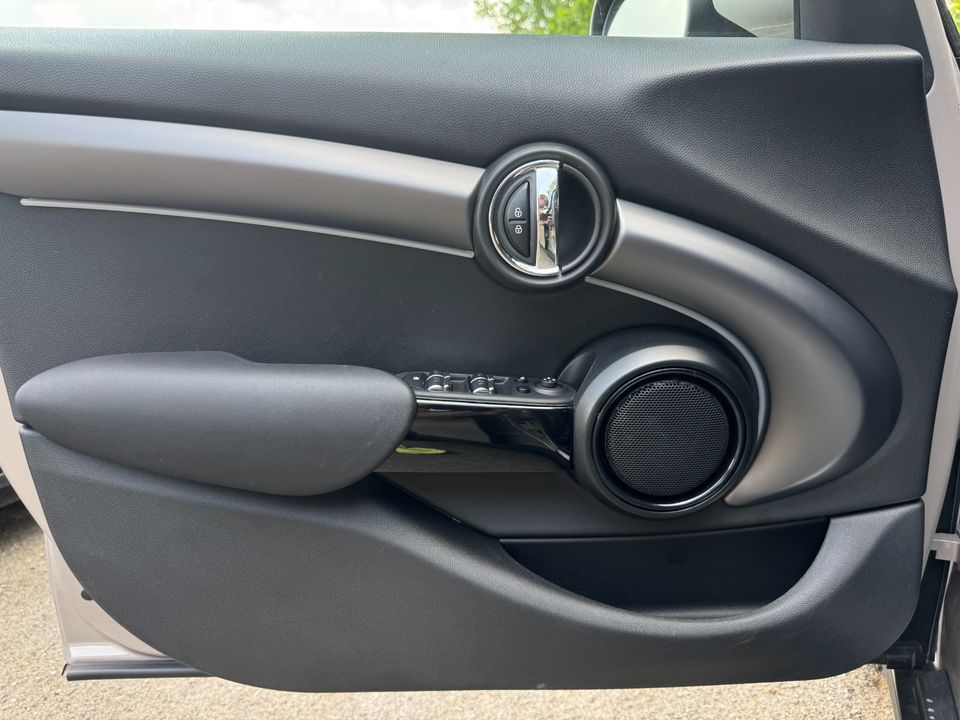 2022 MINI Cooper