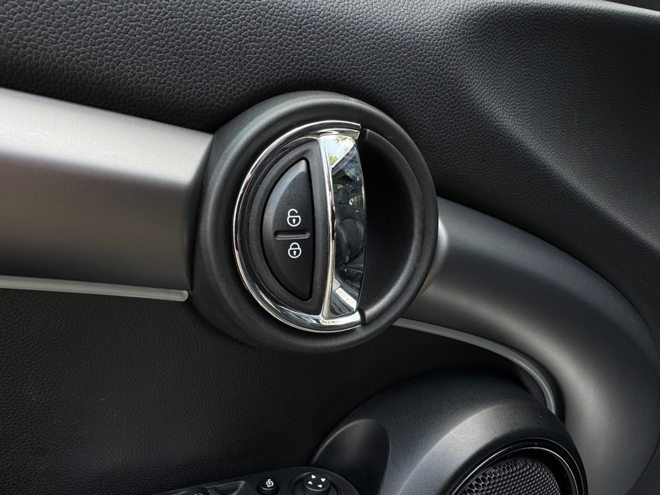 2022 MINI Cooper