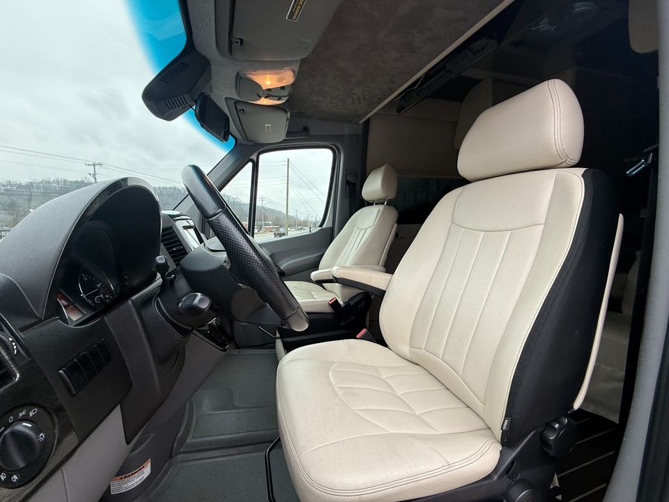 2017 Mercedes-Benz Sprinter Airstream