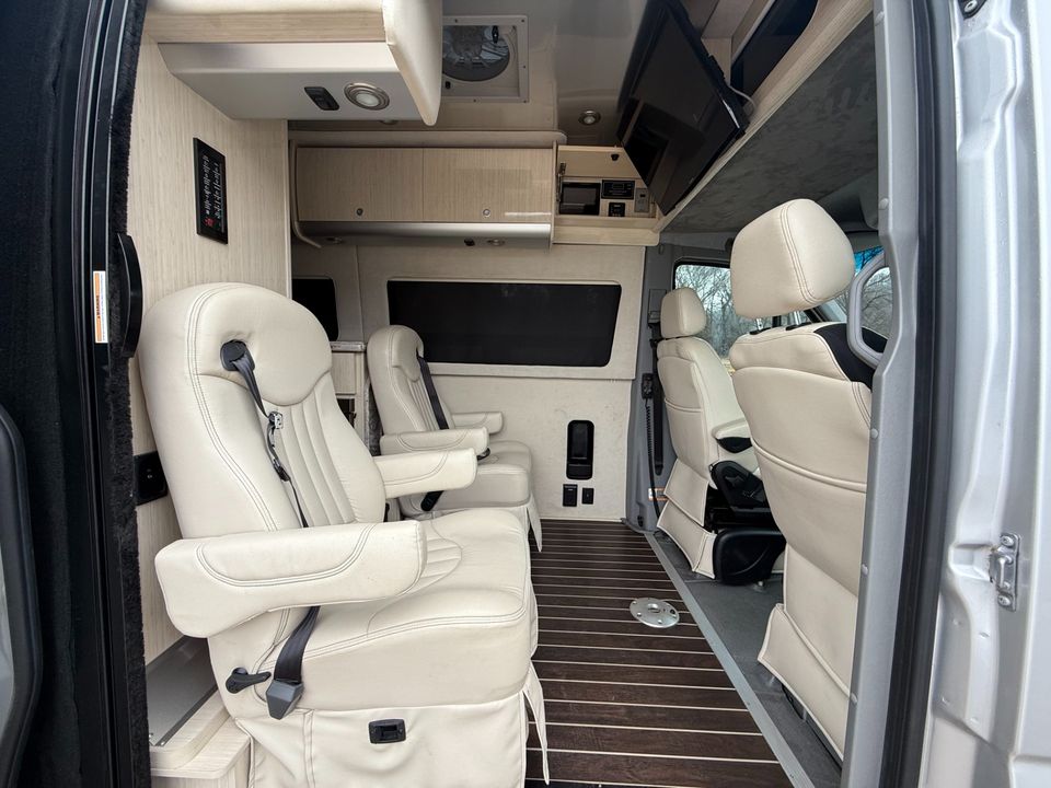 2017 Mercedes-Benz Sprinter Airstream