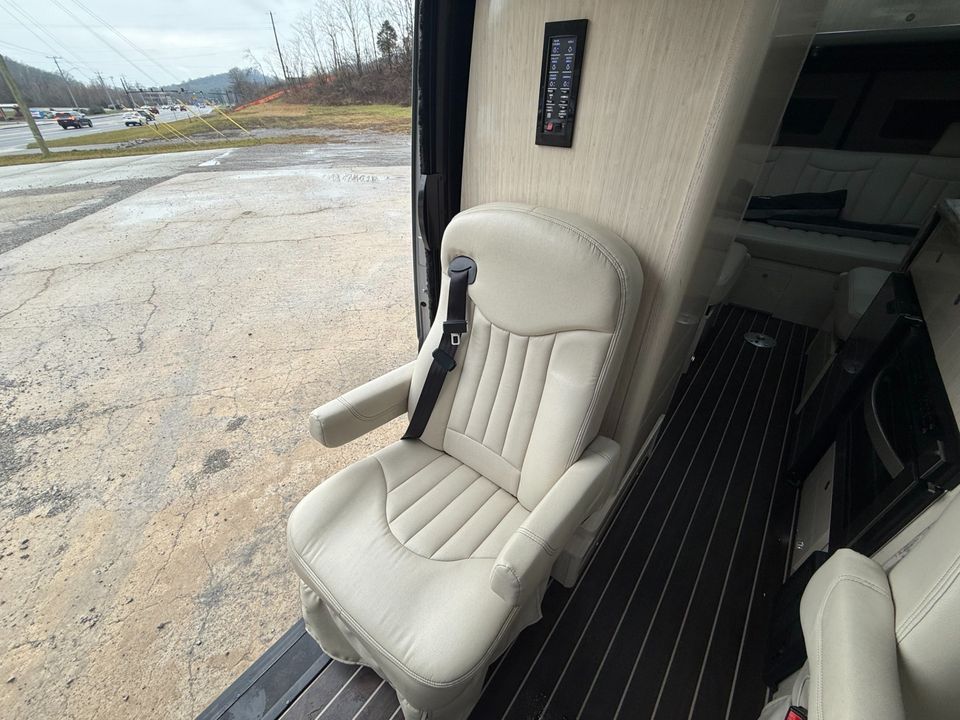 2017 Mercedes-Benz Sprinter Airstream