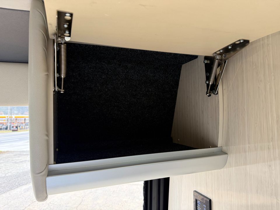 2017 Mercedes-Benz Sprinter Airstream