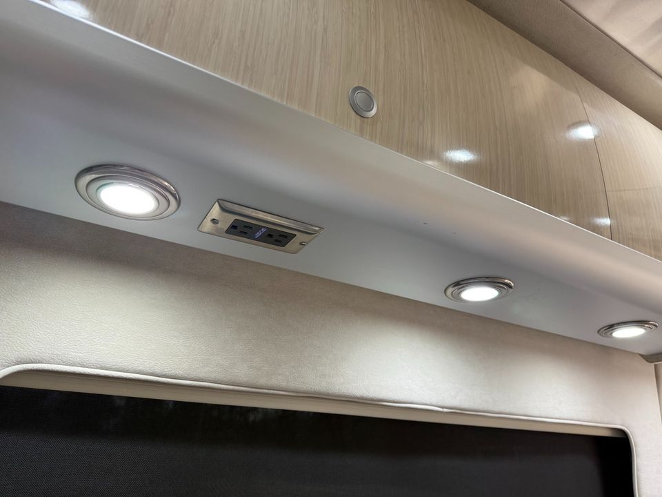 2017 Mercedes-Benz Sprinter Airstream