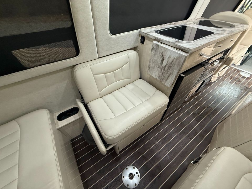 2017 Mercedes-Benz Sprinter Airstream