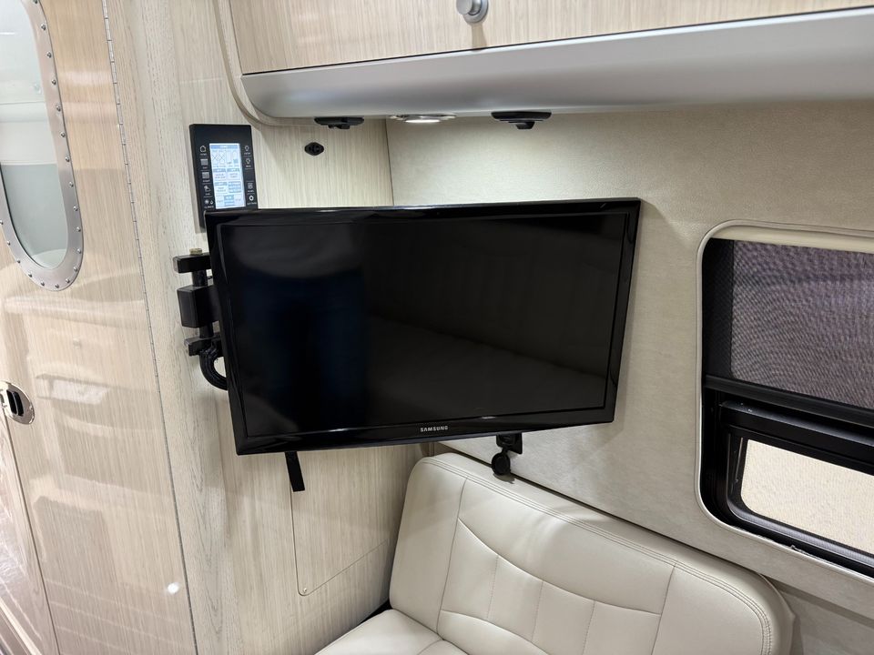 2017 Mercedes-Benz Sprinter Airstream