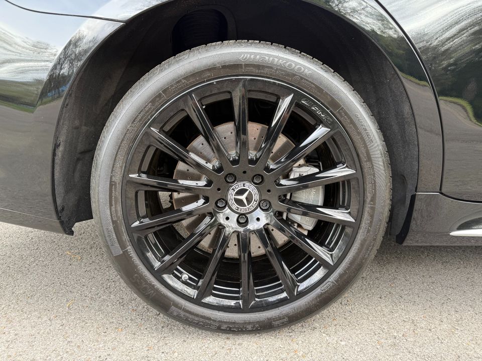 2023 Mercedes-Benz S 580