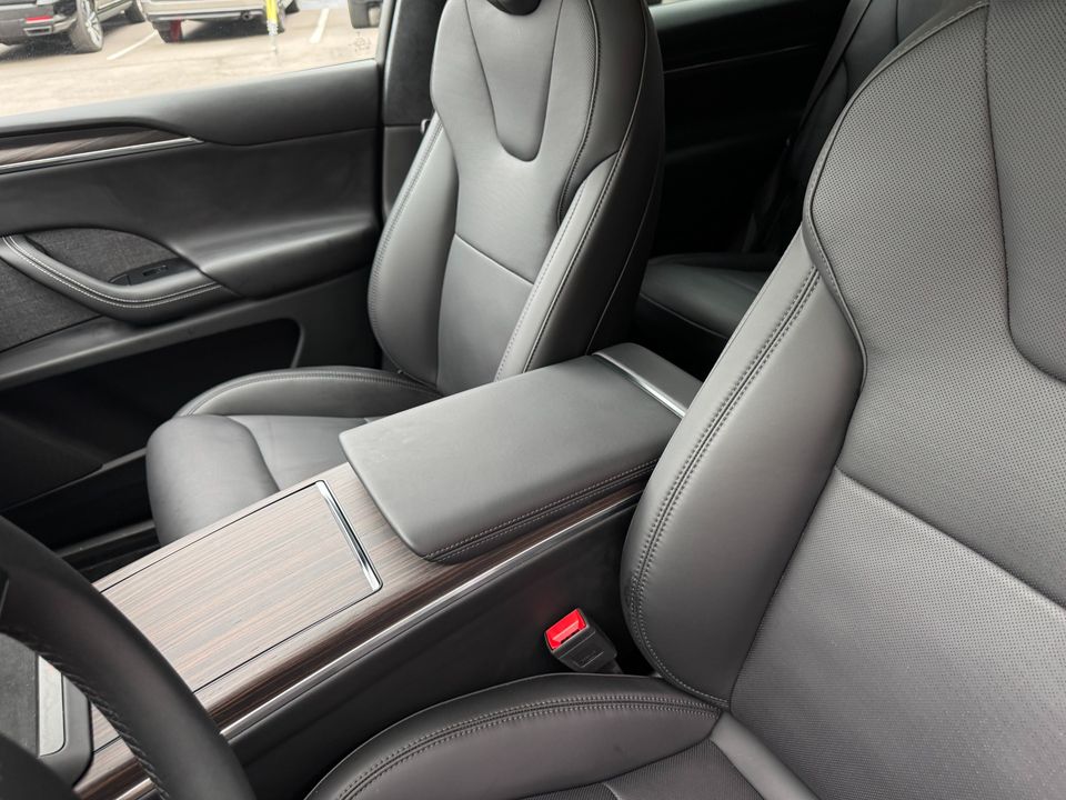 2024 Tesla Model X