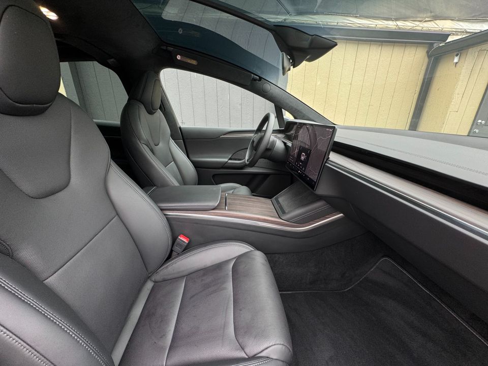 2024 Tesla Model X