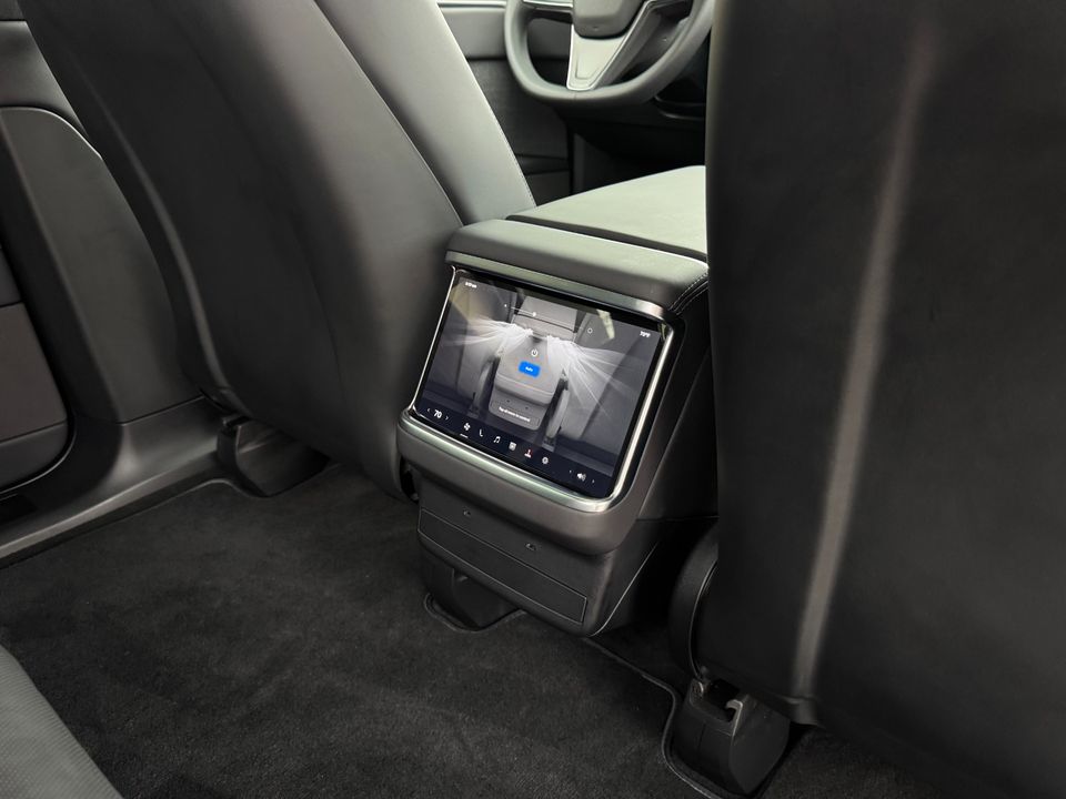 2024 Tesla Model X