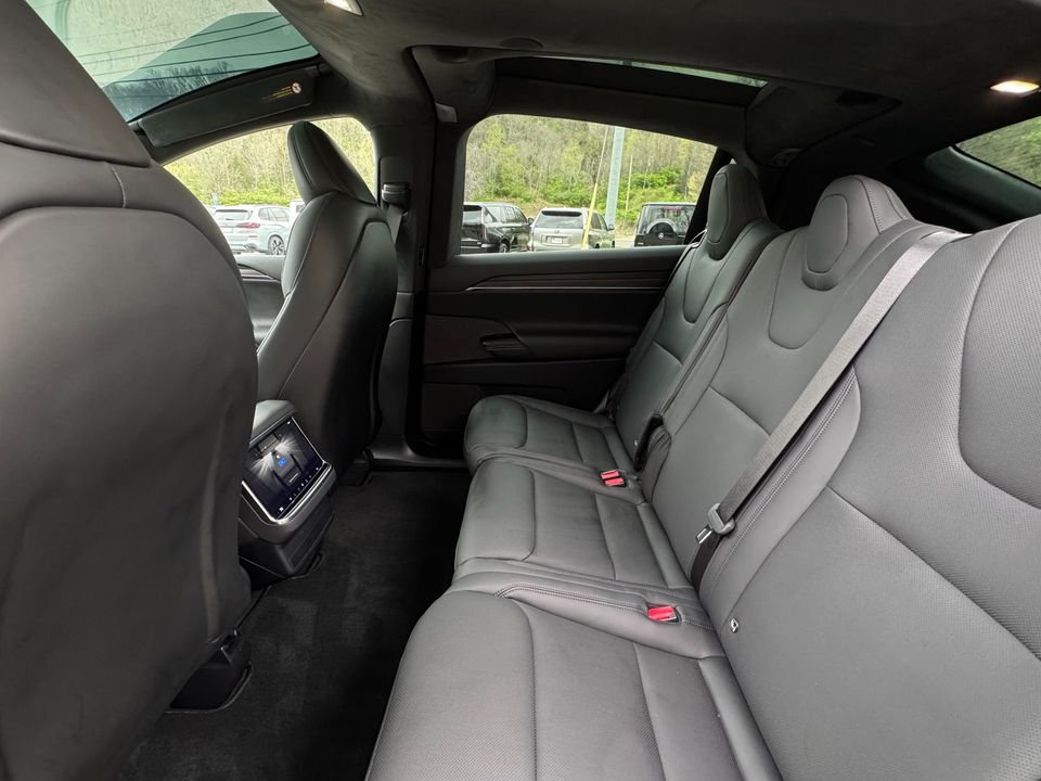 2024 Tesla Model X