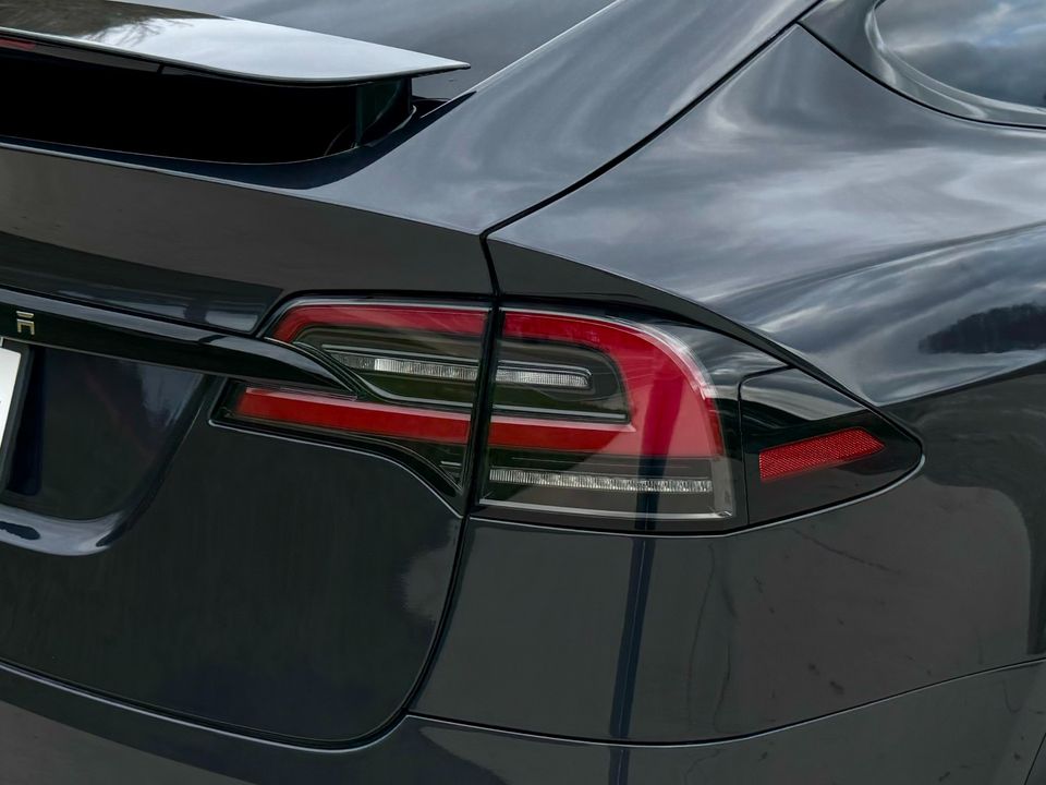 2024 Tesla Model X