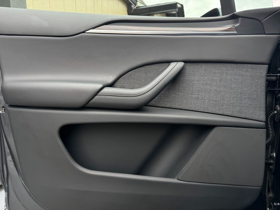 2024 Tesla Model X