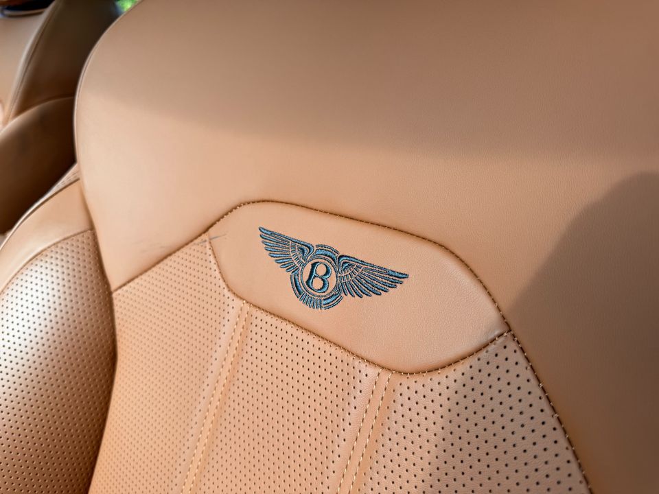 2022 Bentley Bentayga