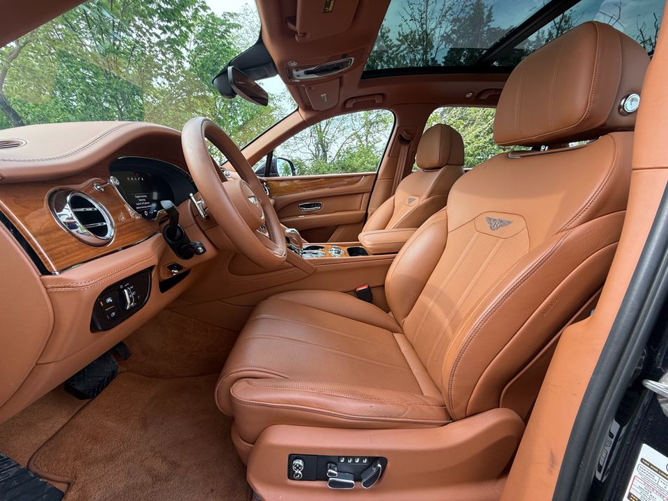 2022 Bentley Bentayga
