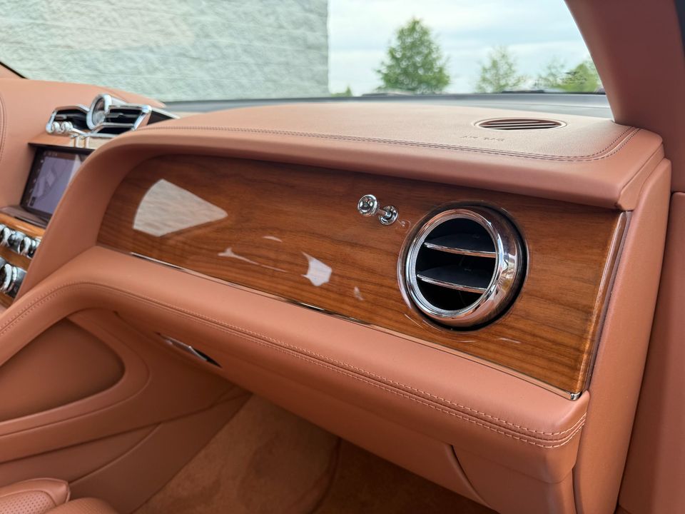 2022 Bentley Bentayga
