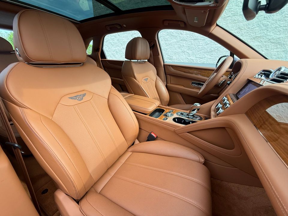 2022 Bentley Bentayga
