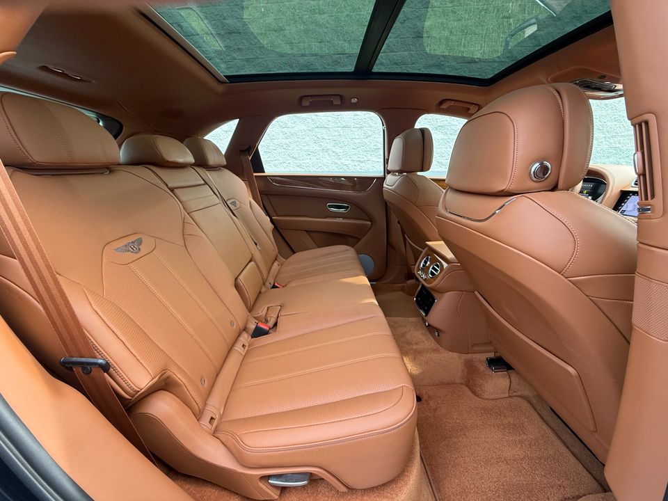 2022 Bentley Bentayga
