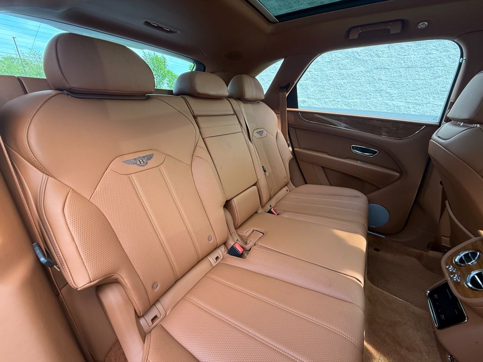 2022 Bentley Bentayga