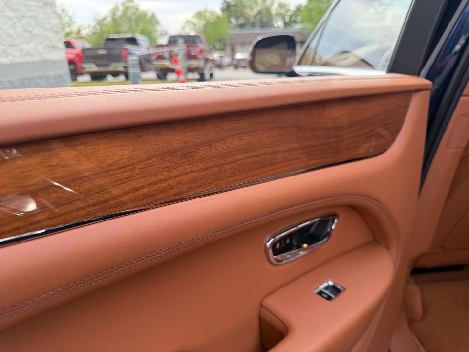 2022 Bentley Bentayga