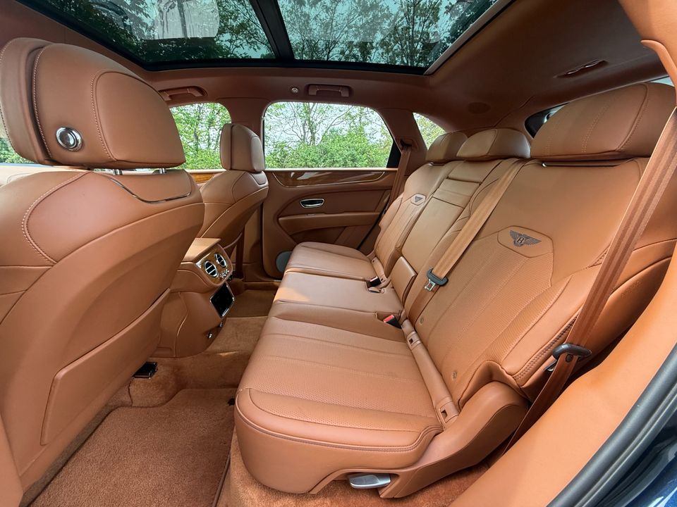 2022 Bentley Bentayga