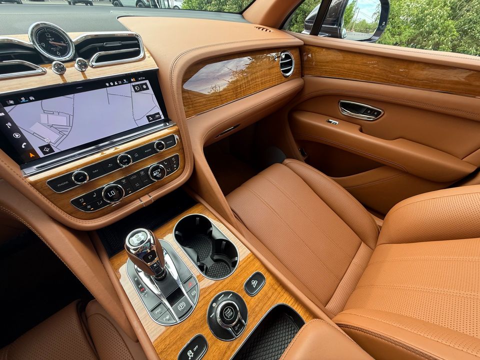 2022 Bentley Bentayga