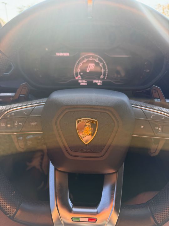 2022 Lamborghini Urus