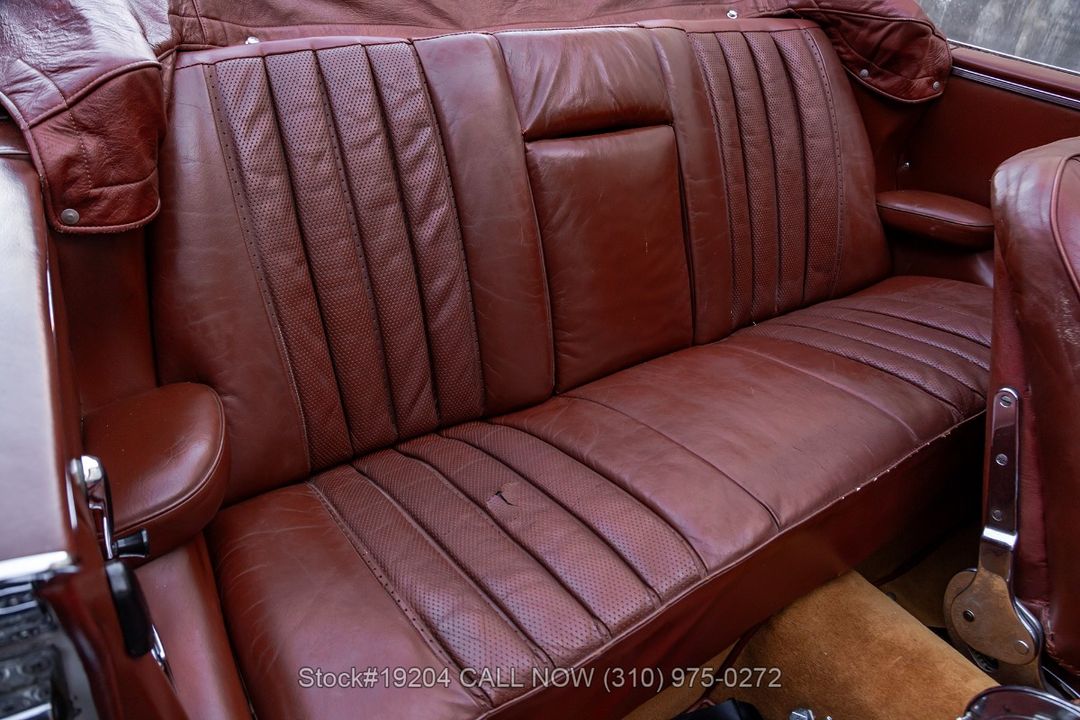 1966 Mercedes-Benz 220SEb