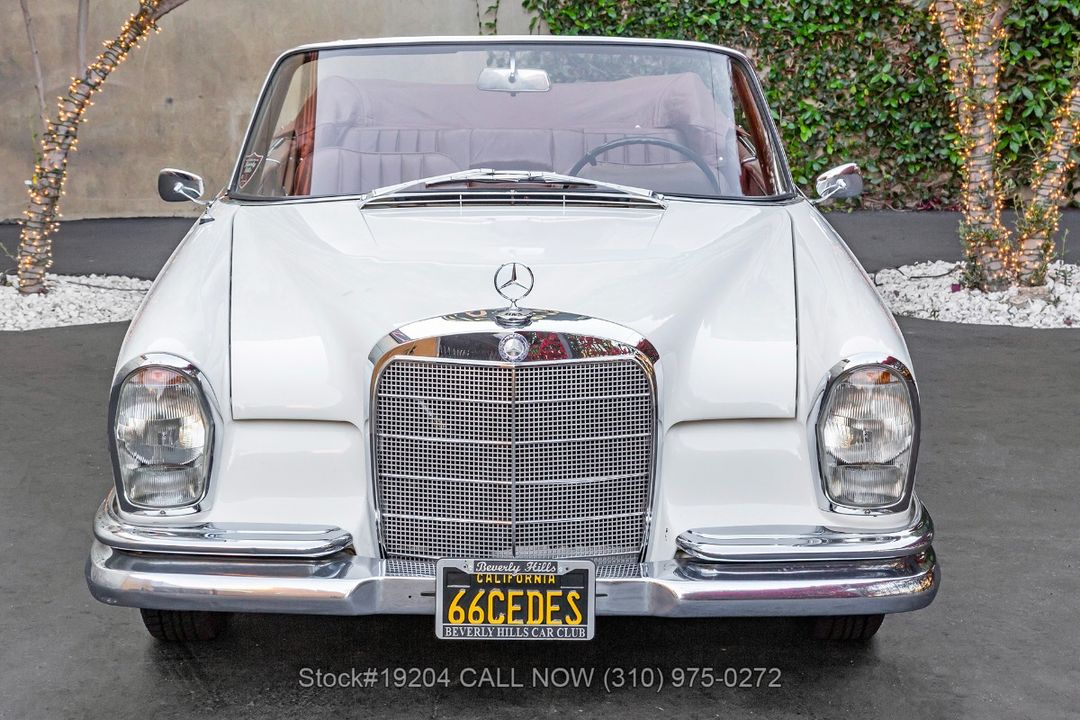 1966 Mercedes-Benz 220SEb