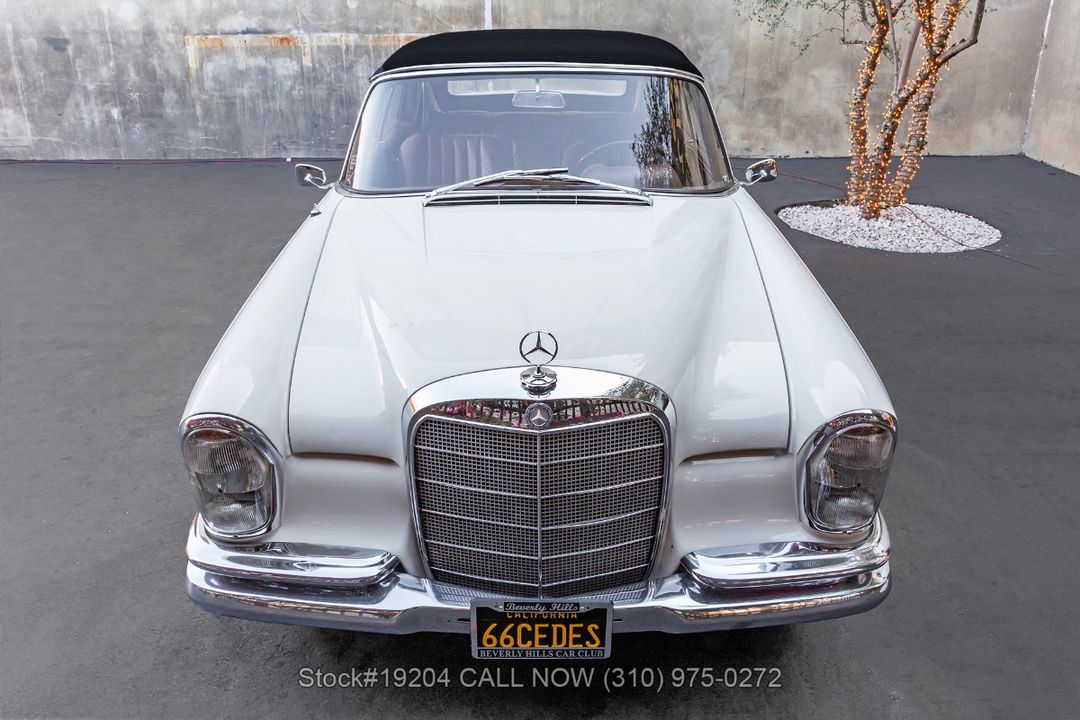 1966 Mercedes-Benz 220SEb